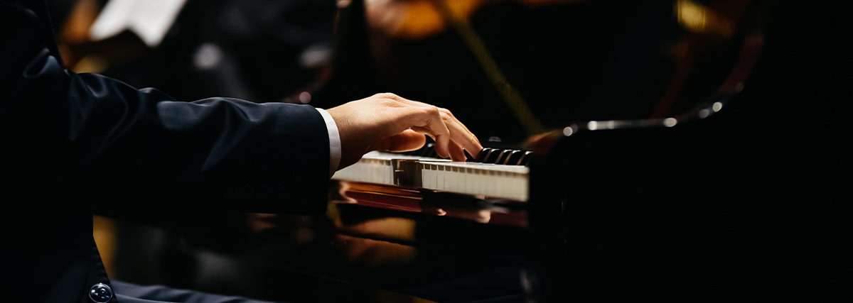 Jazz pianist playing the grand piano