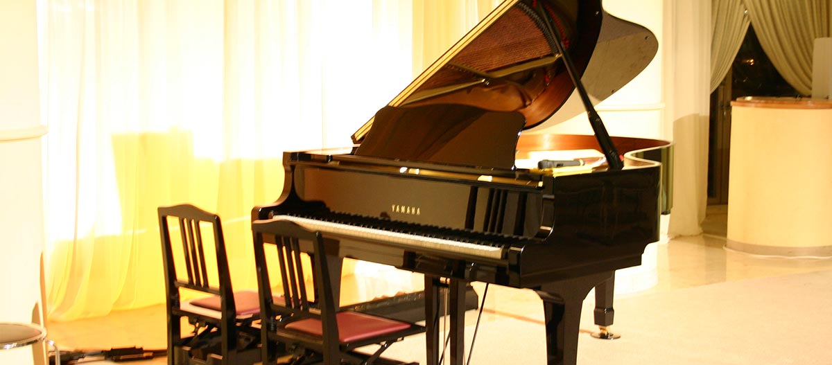Yamaha grand piano